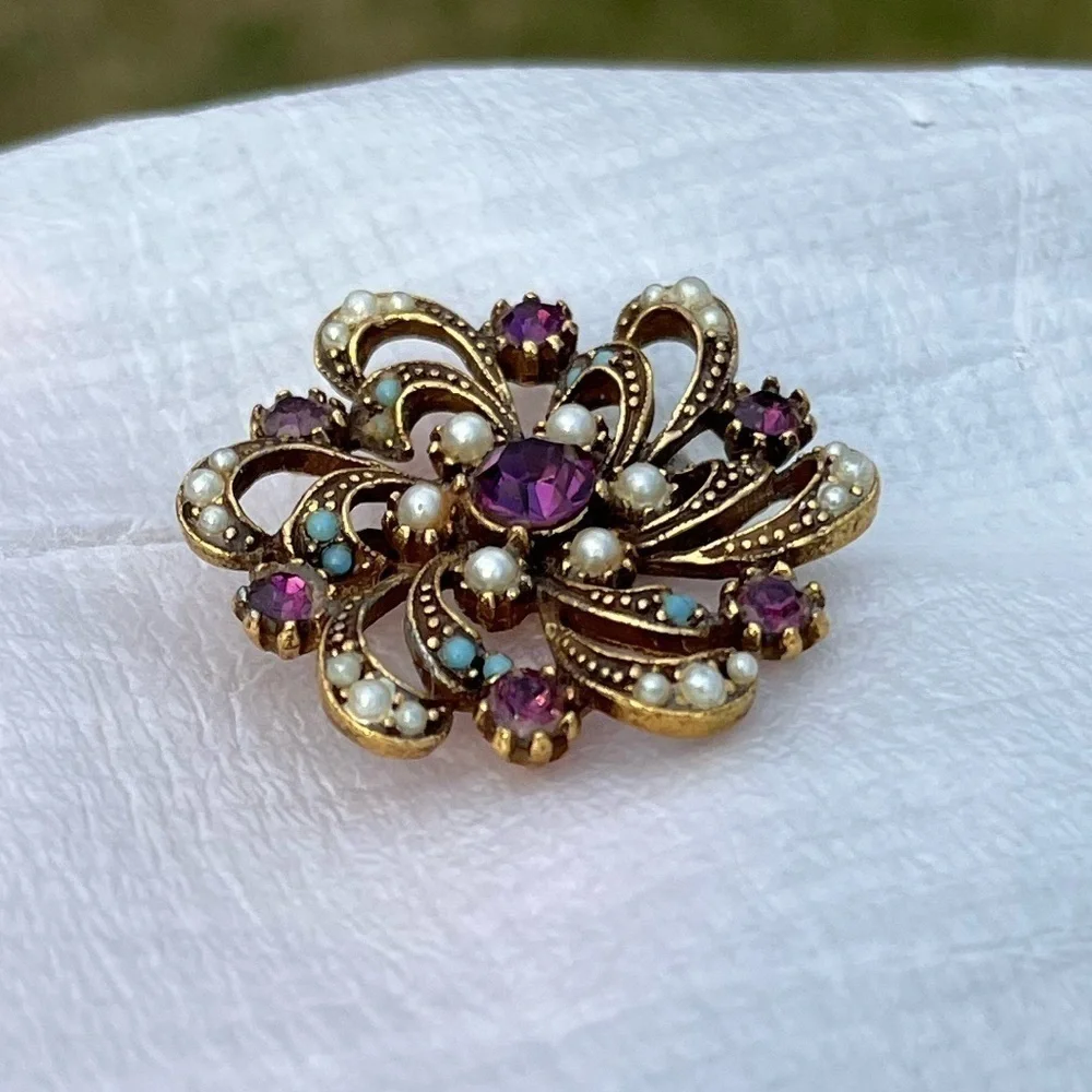 Vintage Purple Rhinestone Brooch Pin with Blue and Pearl Accents
